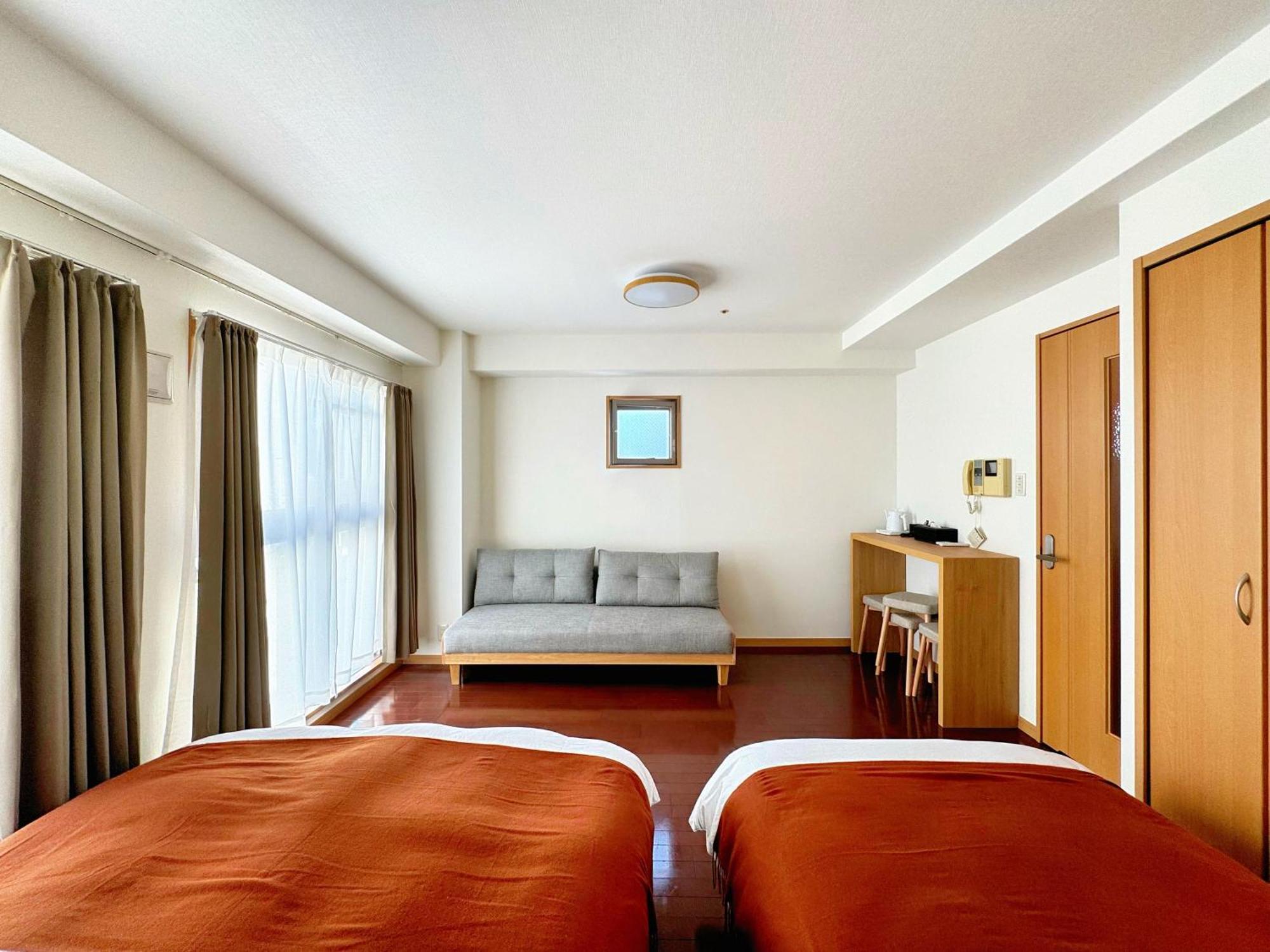 クリスタルコート難波 Apartment Osaka Exterior photo