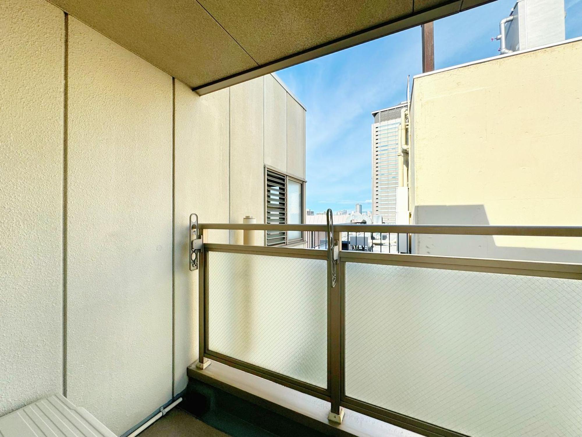 クリスタルコート難波 Apartment Osaka Exterior photo