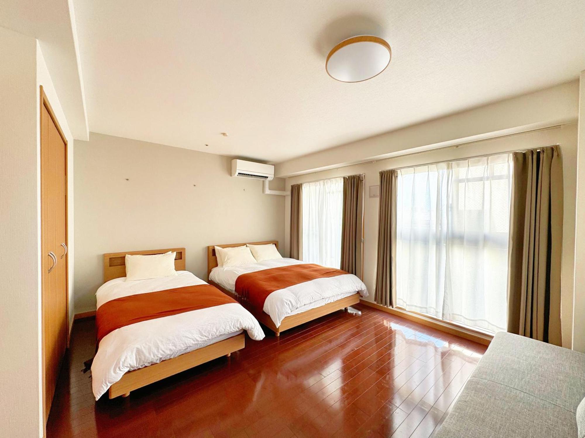 クリスタルコート難波 Apartment Osaka Exterior photo