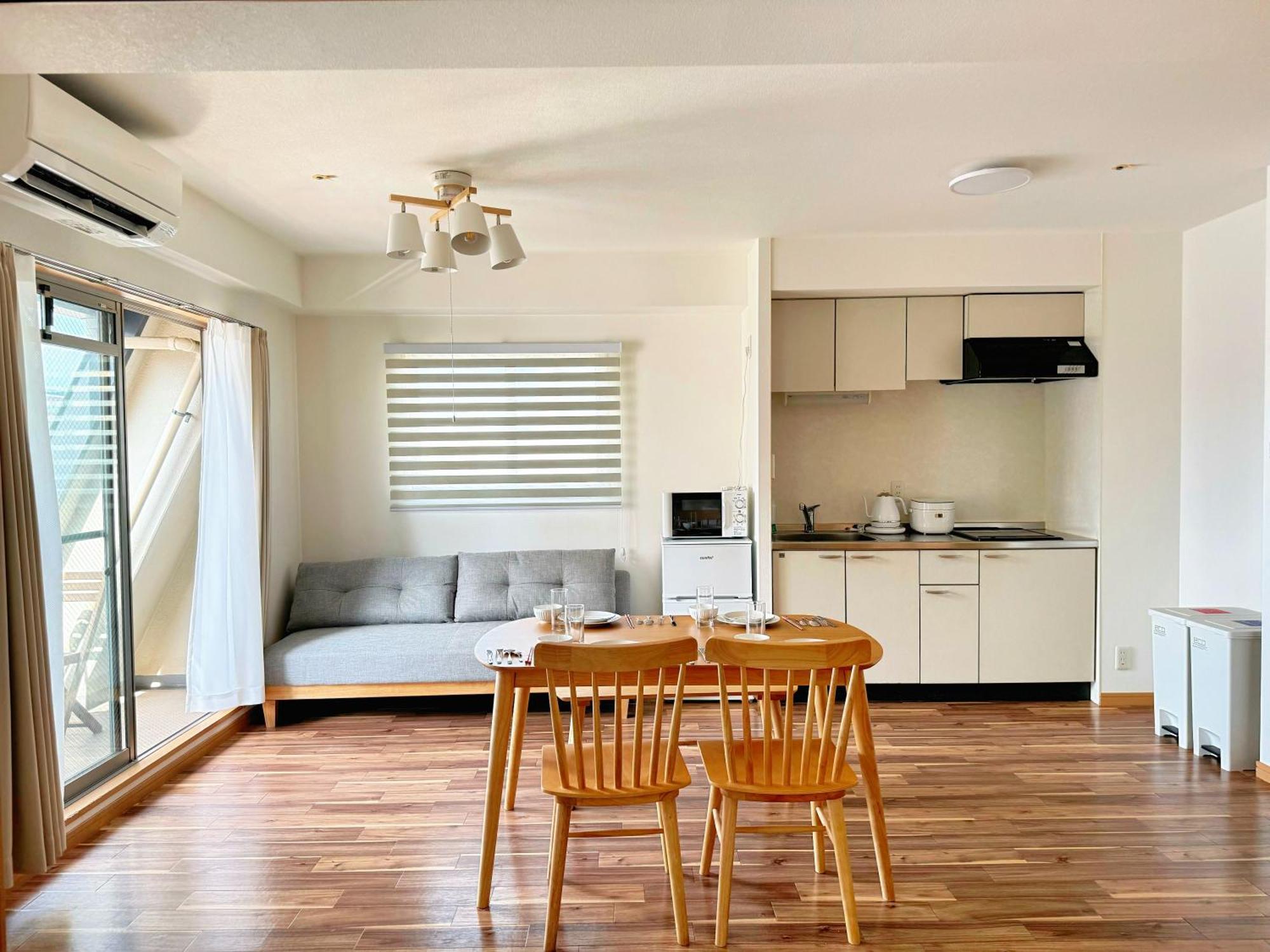 クリスタルコート難波 Apartment Osaka Exterior photo