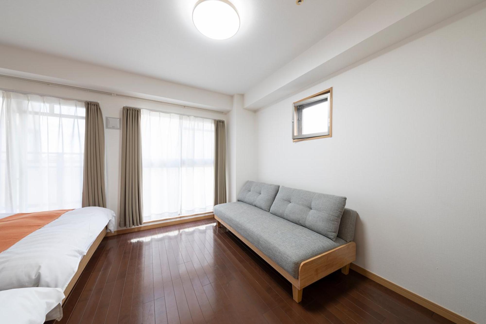 クリスタルコート難波 Apartment Osaka Exterior photo